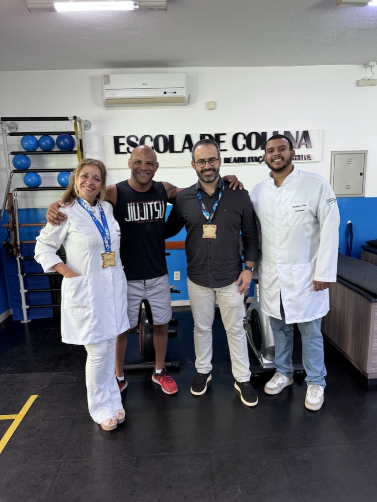 Equipe · Clínica Escola de Coluna